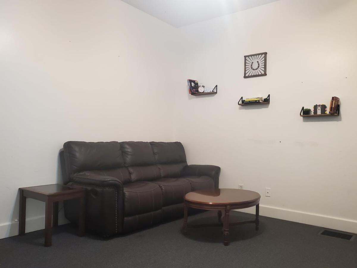 Private Near To Downtown Churchill Downs Uofl Airport &kentucky Expo Center